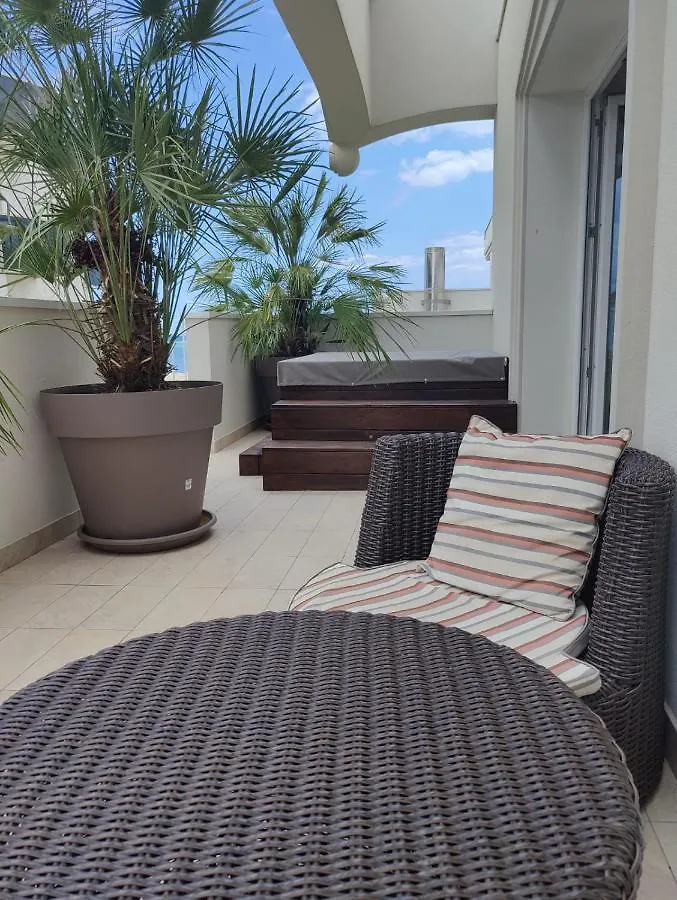 ****  Hotel Ambassador Rimini Italy