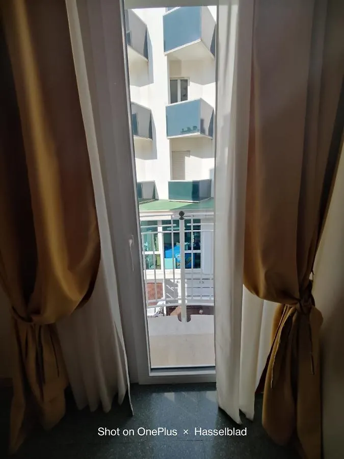 Hotel Ambassador Rimini 4*,