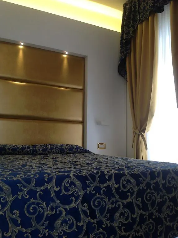 Hotel Ambassador Rimini 4*,